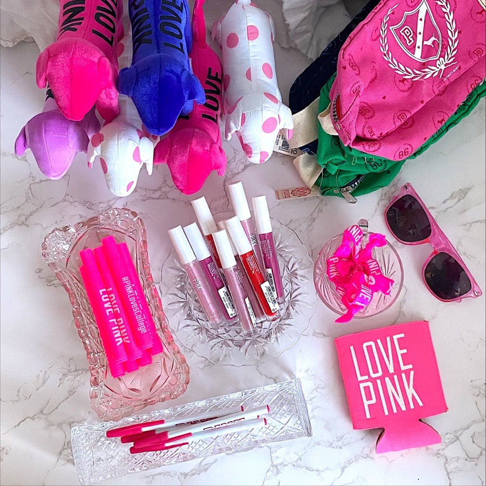 1 Victoria’s Secret PINK Highlighter